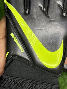 Vapor Grip 3 Black & Neon Green Premium Match Gloves - 8