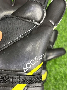Vapor Grip 3 Yellow & Black Premium Match Gloves - 8
