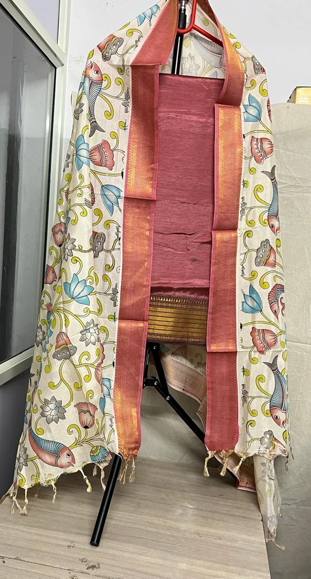 Chanderi Pattu Two-Piece Set with Zari Border & Kalamkari-Inspired Opp Dupatta