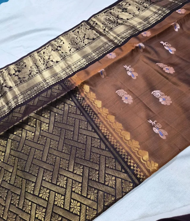 Earthy Copper & Deep Wine Kanchi Pattu Saree with Antique Zari Pallu