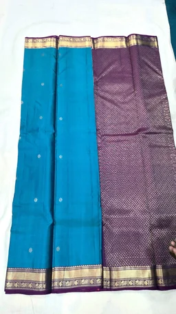 Enchanting Feroza Blue and Magenta Pure Handloom Kanchipuram Silk Saree
