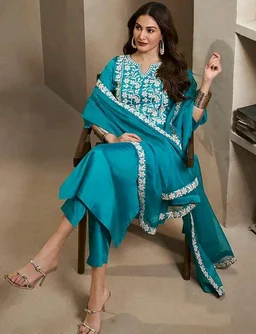 AARU DESIGNER STUDIO Straight Cut Kurti Set For Women - L, Teal