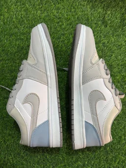 Air Jordan 1 Low Paris - 8