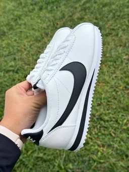 Cortez leather White - UK 6