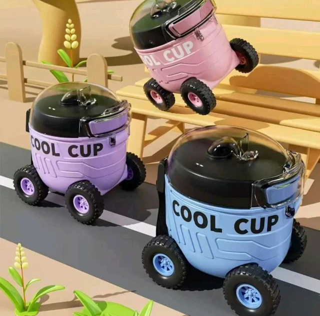 Cool cup with wheels