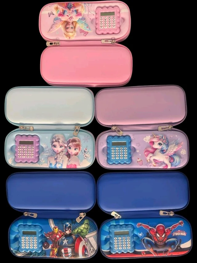 Mini Smiggle pouch with calculator