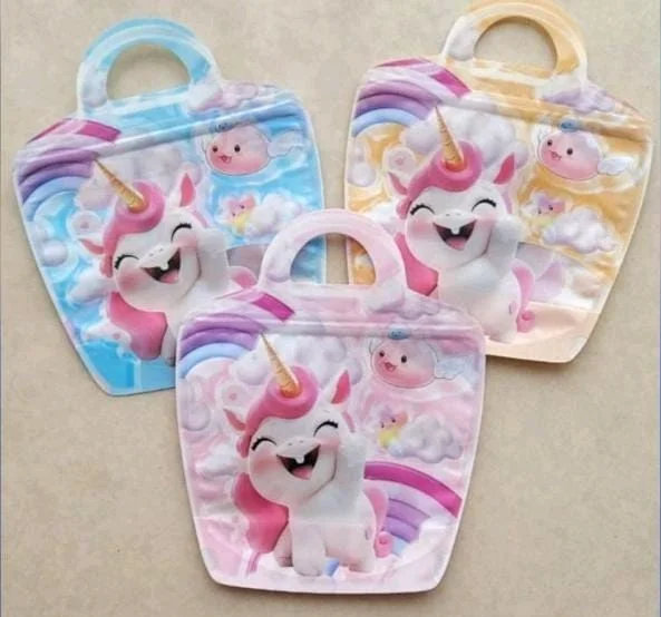 UNICORN CANDY POUCH
