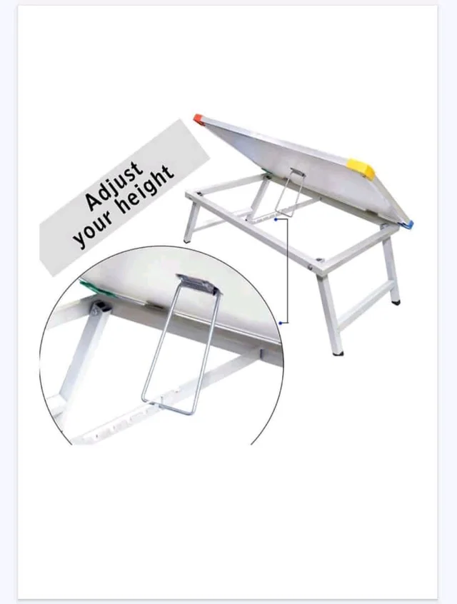 Whiteboard adjustable table