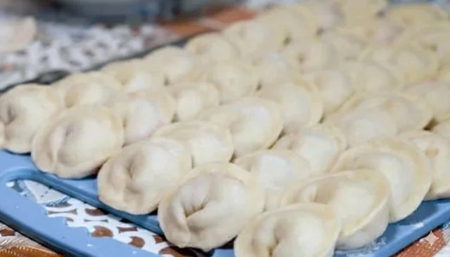 VEG MOMOS