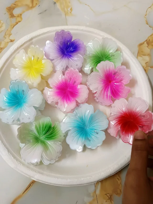 🌺 Trendy Hibiscus Flower Claw Clips - yellow