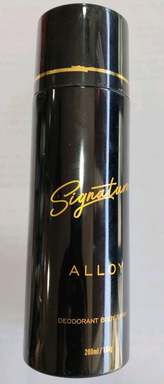 Signature Perfume ALLOY 