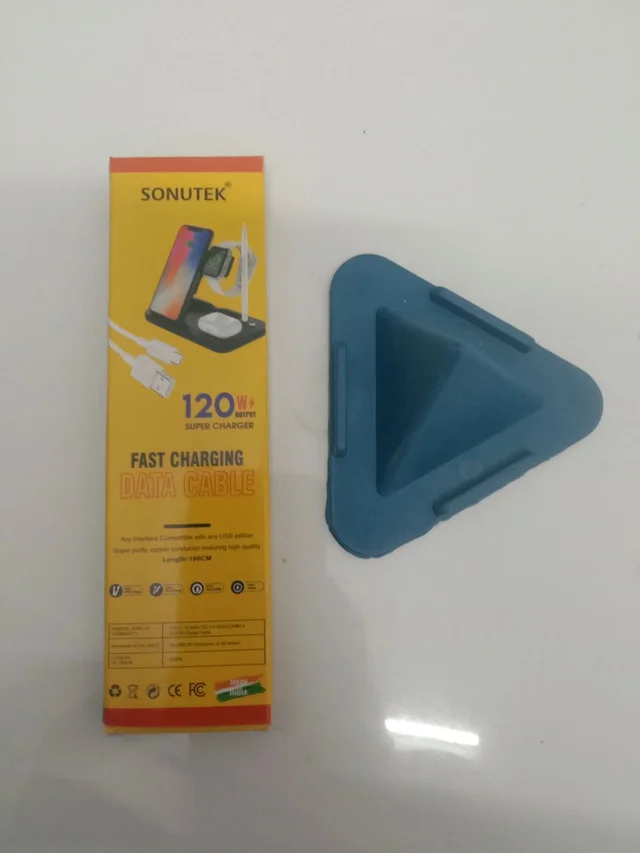  Combo (Mobole Carger Cable  And Mobile Stand) 
