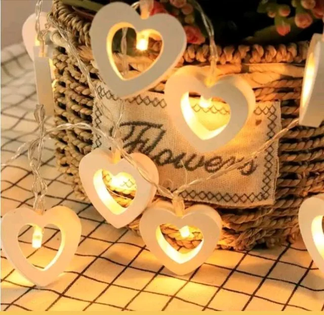 WOODEN HART LIGHT 14 LED 