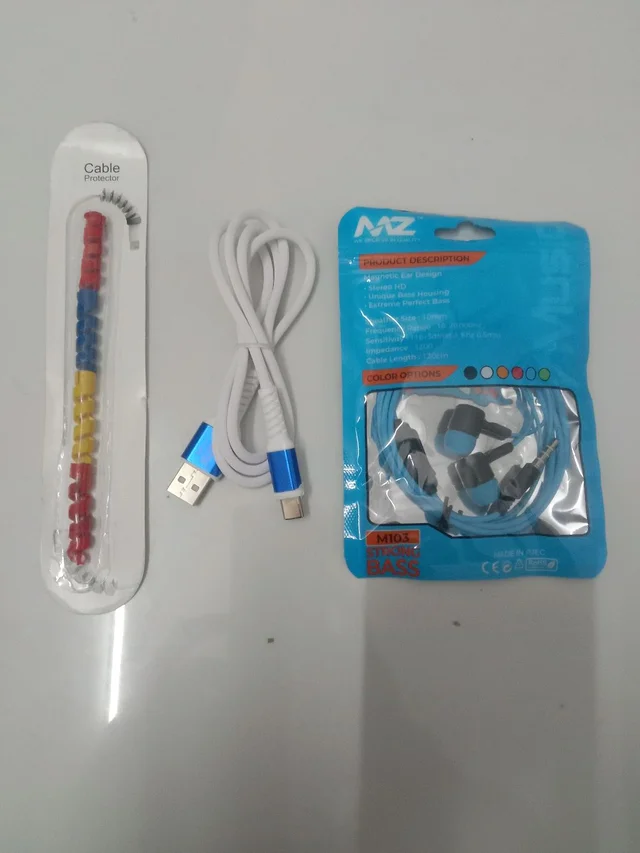 COMBO (CABLE PROTACTOR/MATEL CABLE/HENDS FREE)