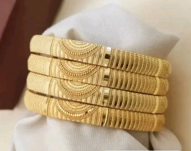 Bangales (4pc)