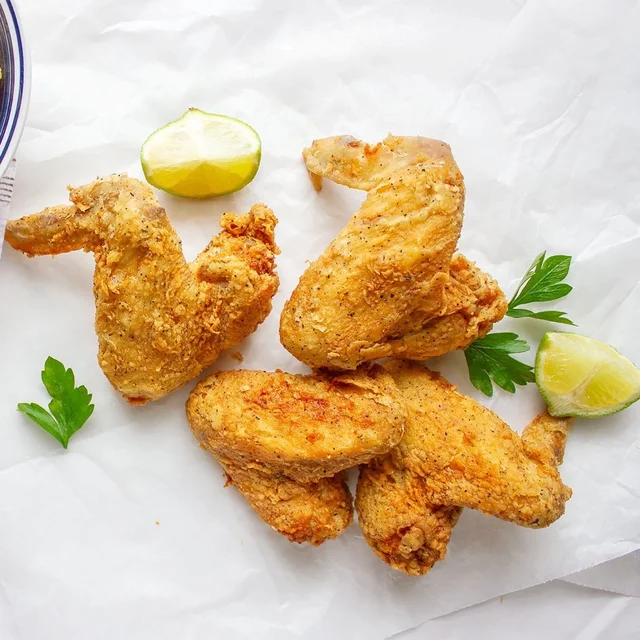 Cholen fast food Chicken Wings