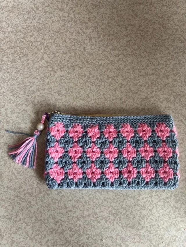 Hand Bags - Hand bag (002)