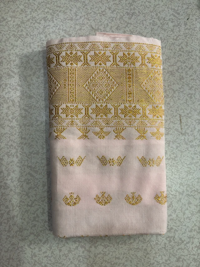 Pekok Set ( Buy 1 Get 1 Free )
- Elegant pink
