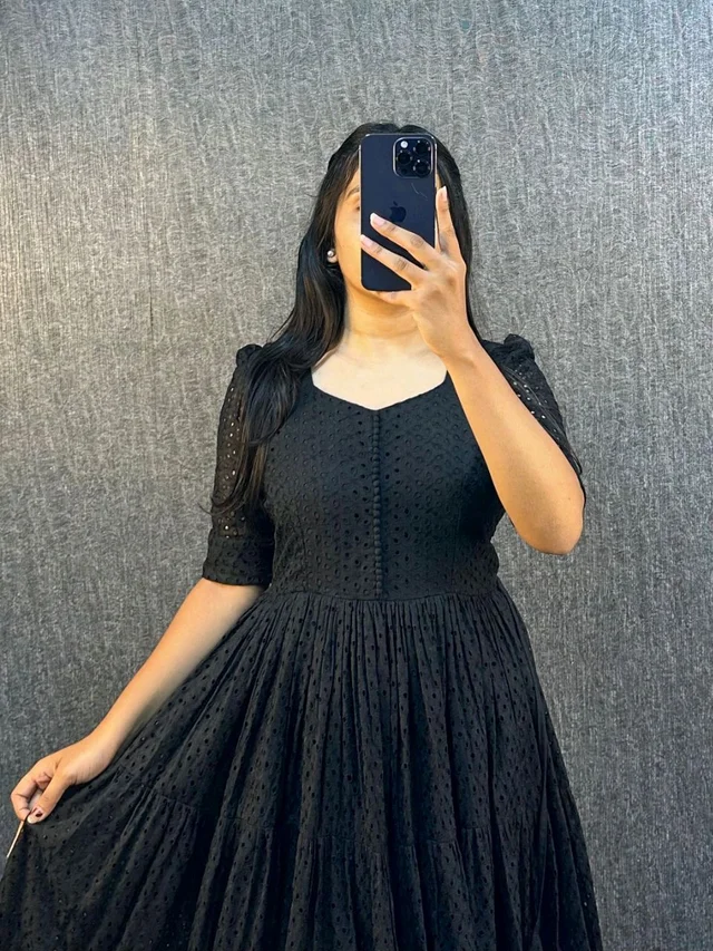 HAKOBA 3 Layer Exclusive Midi Gown - M, Black