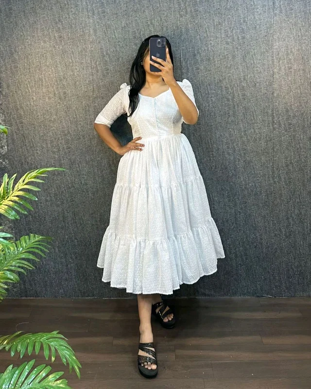 HAKOBA 3 Layer Exclusive Midi Gown - L, White