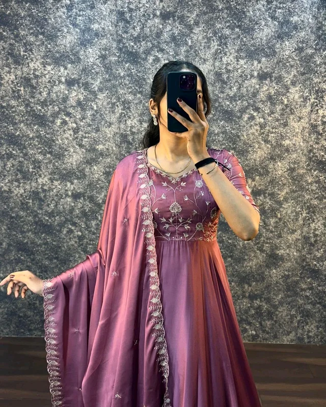 Neha - M, Onion Pink
