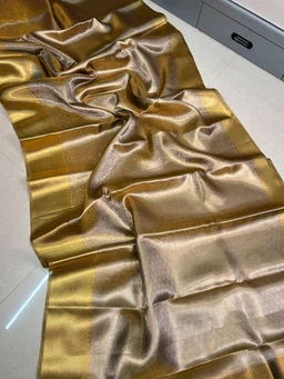 Thangapon Saree Gold Vibrant