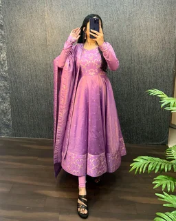 Nila - Banarasi Anarkali Gown - L, Lavender Rose