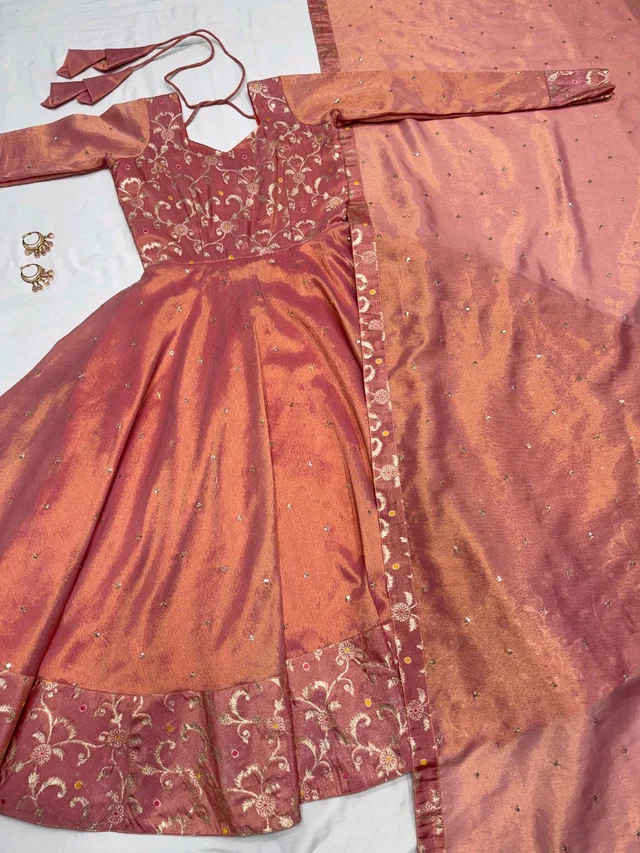 Nila - Banarasi Anarkali Gown - L, Peach