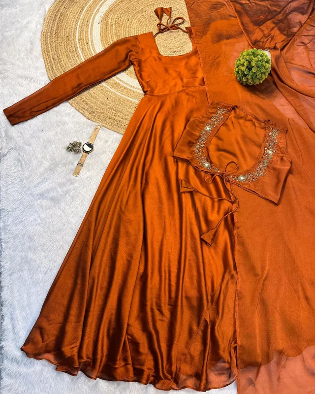 BRINDA - XL, Rusty Orange