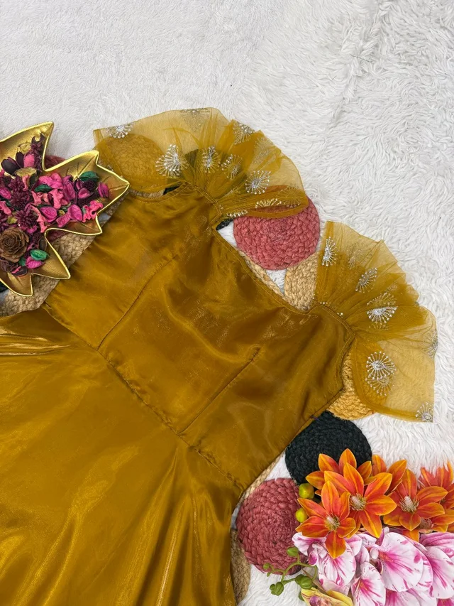 Flora - Space Silk Gown - M, Mustard Yellow