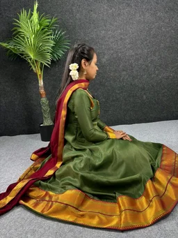 Mullai - L(40), Mehandi Green