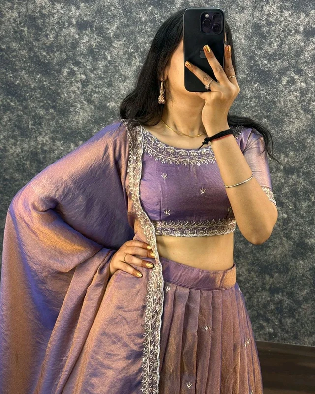 Sahana - Free Size (M to 2XL), Violet