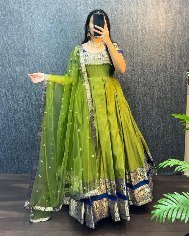 BHAVANI Bhavani - S, Pista Green