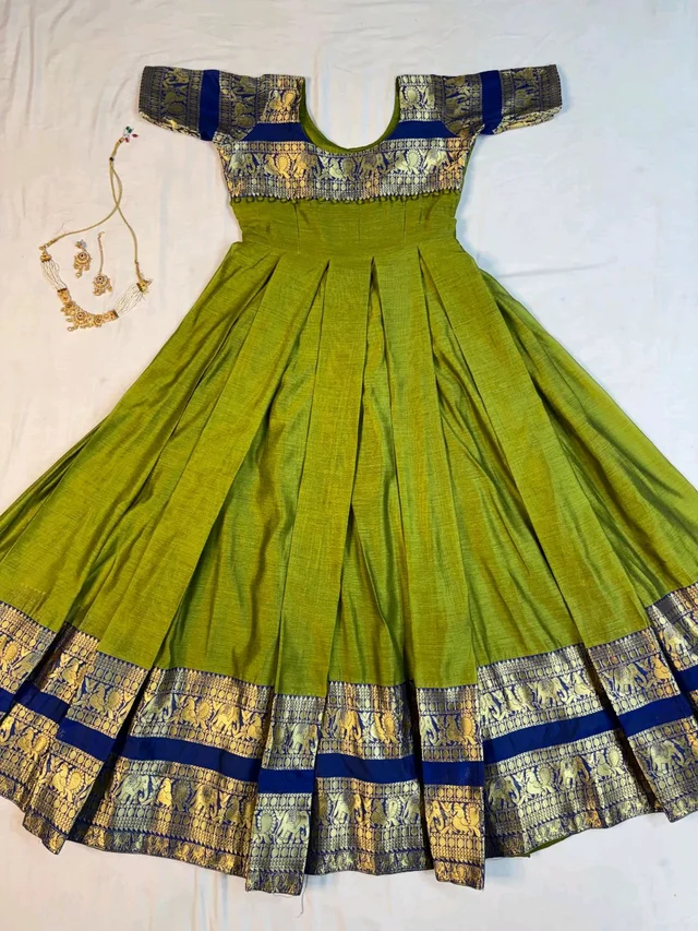 BHAVANI Bhavani - S, Pista Green