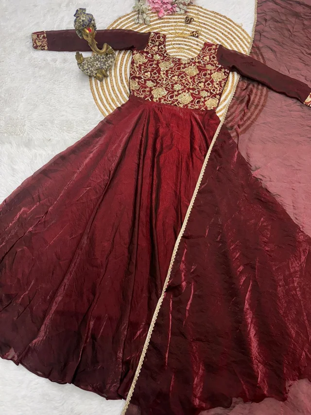 SARA Sara - M, Maroon