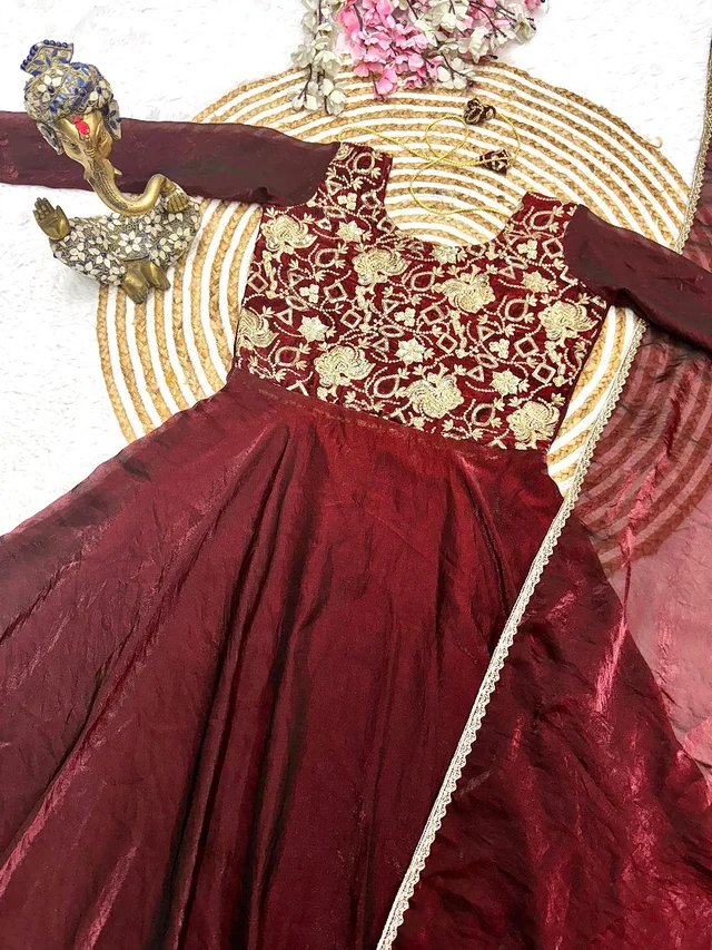 SARA Sara - L, Maroon