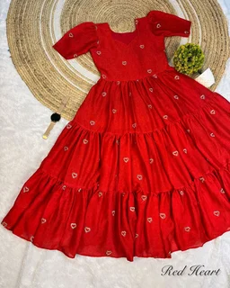 Lilly - M, Red Heart