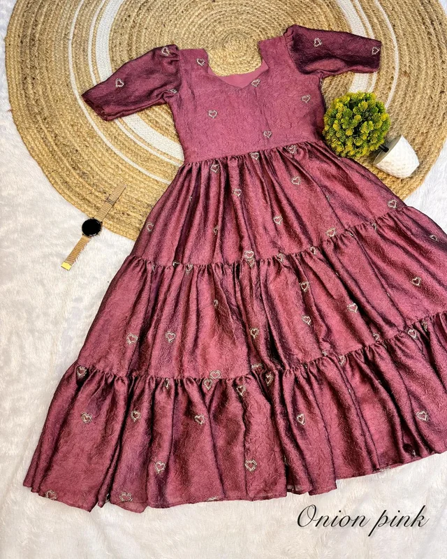 Lilly - M, Onion Pink