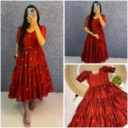 Lilly - 2XL, Rusty Maroon