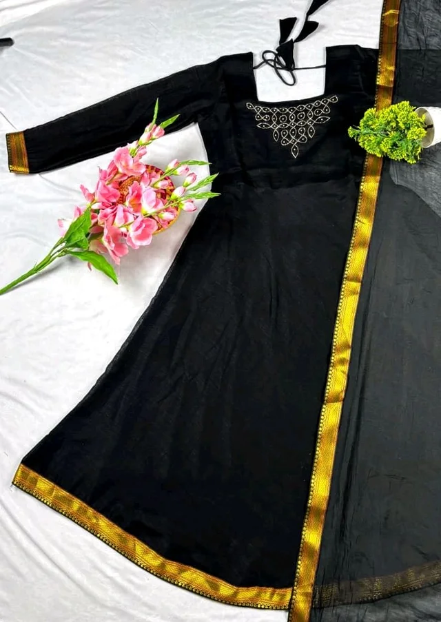 Sonali - M, Black