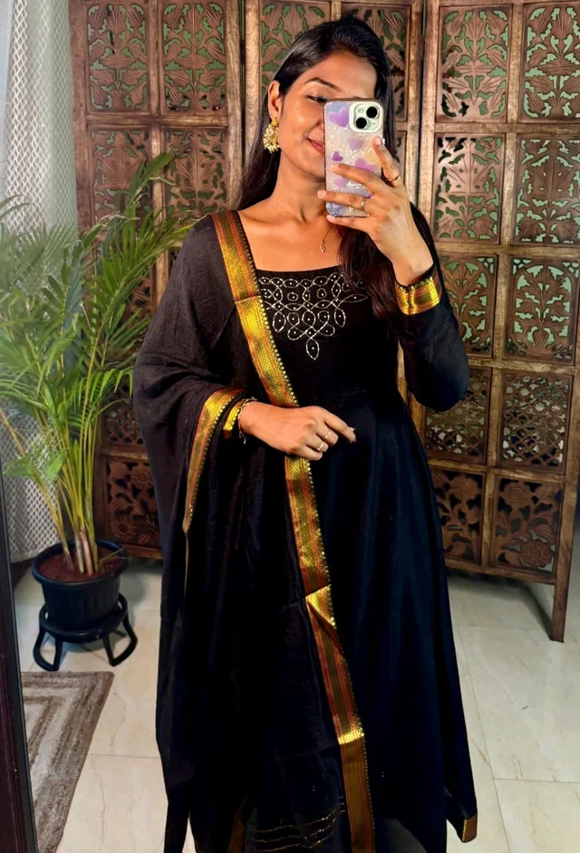 Sonali - L, Black