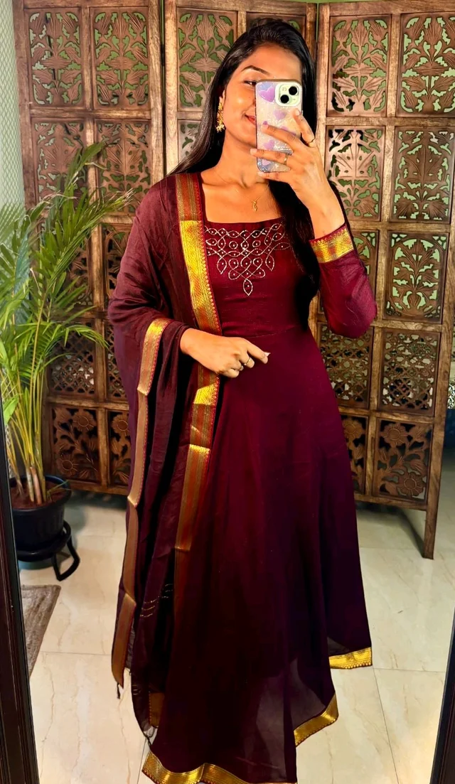 Sonali - XL, Dark Coffee