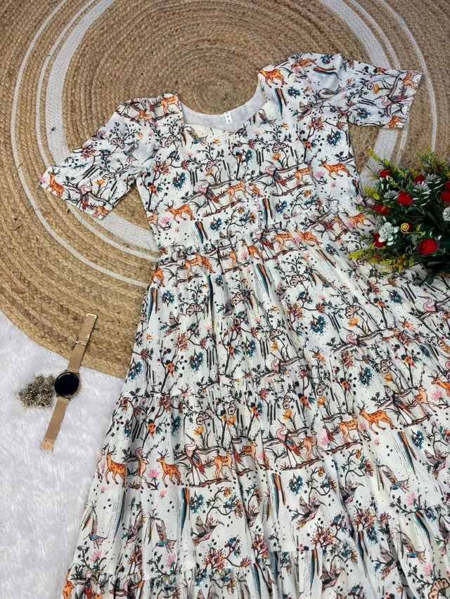 Wild Flora – Kalamkari Maxi Gown - L, White