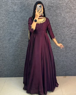 Meera - S, Wine