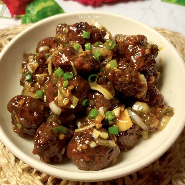 Veg Manchurian – Crispy Balls in Rich, Flavourful Gravy