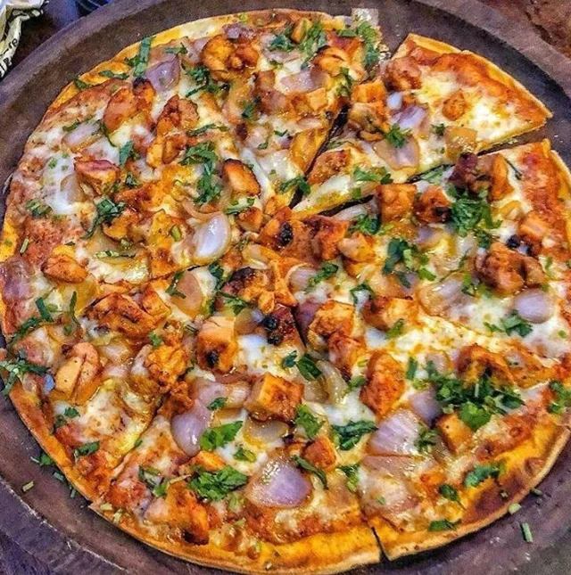 Cheese Onion Paneer Pizza – Cheesy, Fresh & Fully Loaded