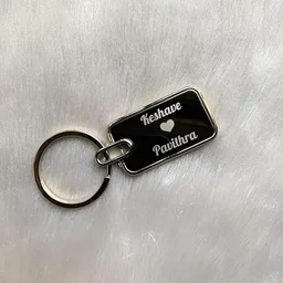 Personalized Metal Keychain with Custom Engraved Name, 7.5 x 2.9 cm Black Tag, Durable Key Ring for Couples