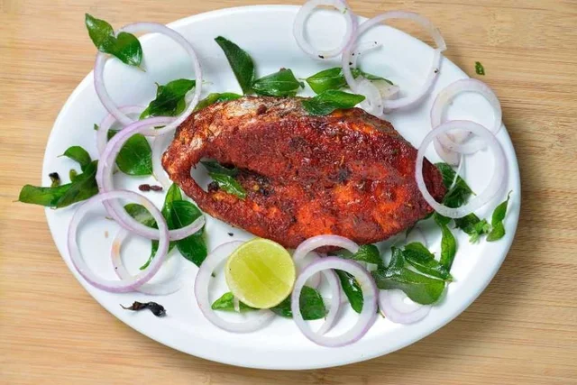 Machh Bhaja - 1pc