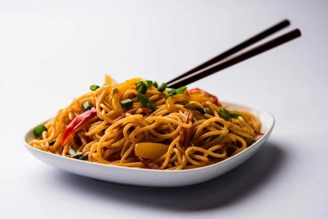 Veg Chowmin - Full Plate