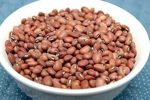 Red Karamani (Cowpea) / சிவப்பு காராமணி (500 Gram) - 500Gram